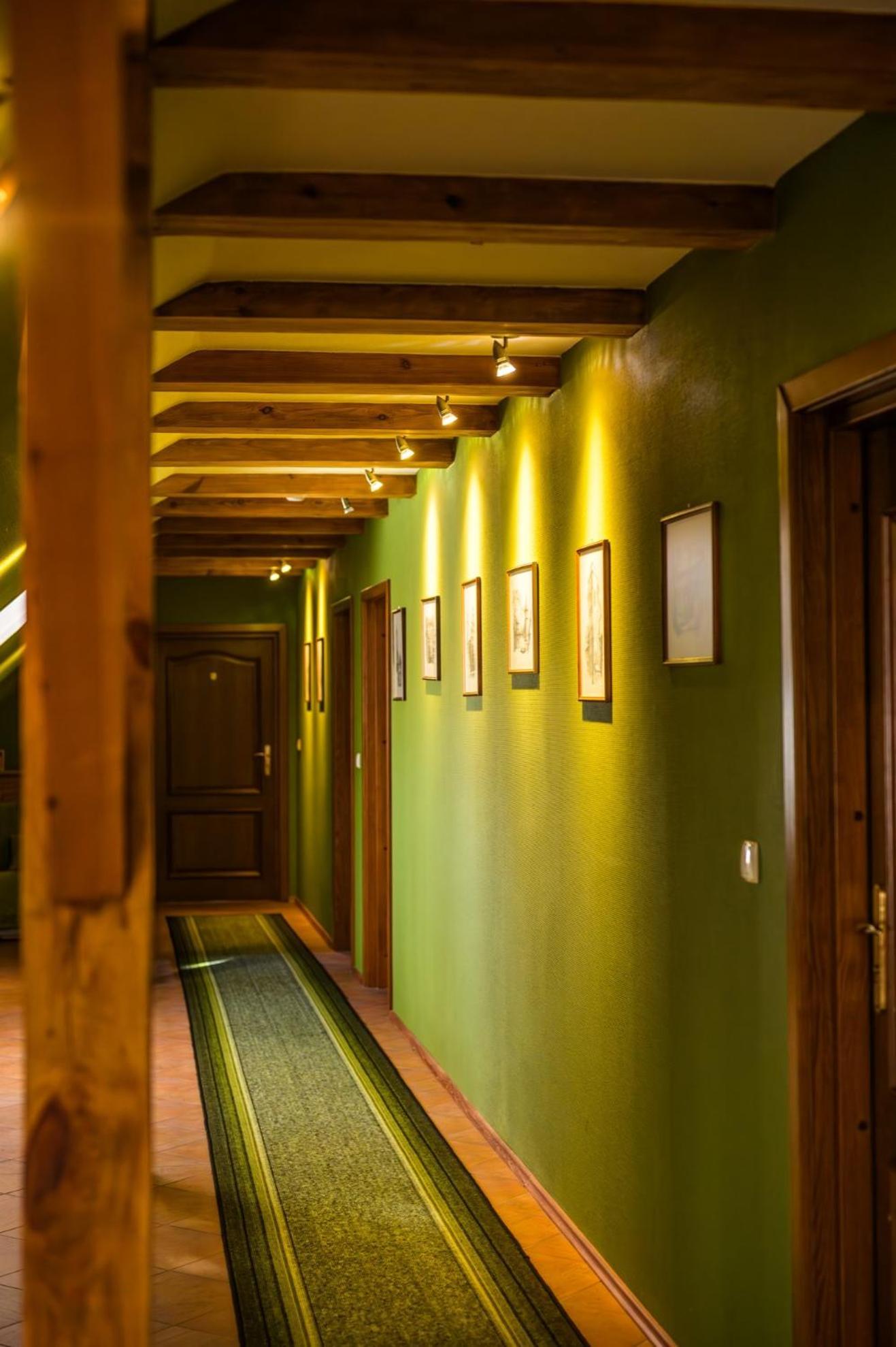 Żabi Dwór - Hotel, Restauracja, Spa Zielona Góra Exterior foto
